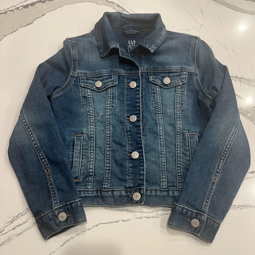 GAP Kids Denim Jacket Size M (8-9)